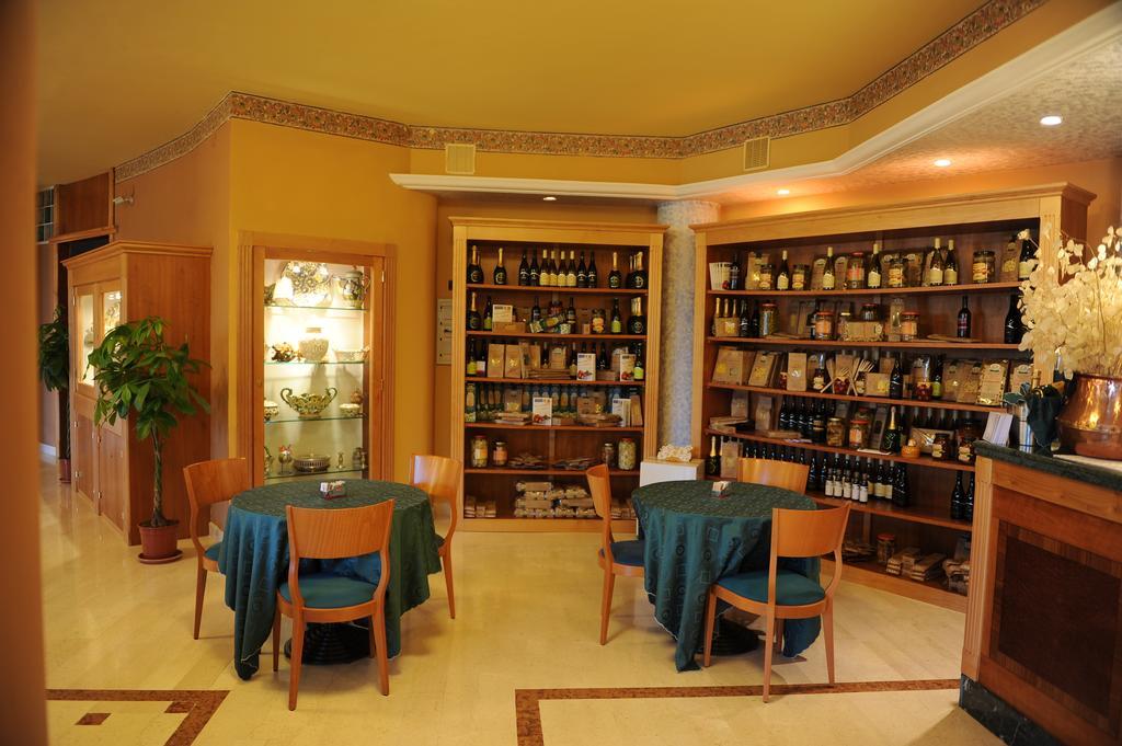 Hotel Arimannia Caramanico Terme Buitenkant foto
