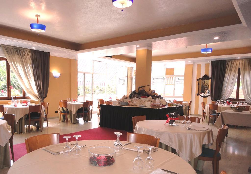 Hotel Arimannia Caramanico Terme Buitenkant foto