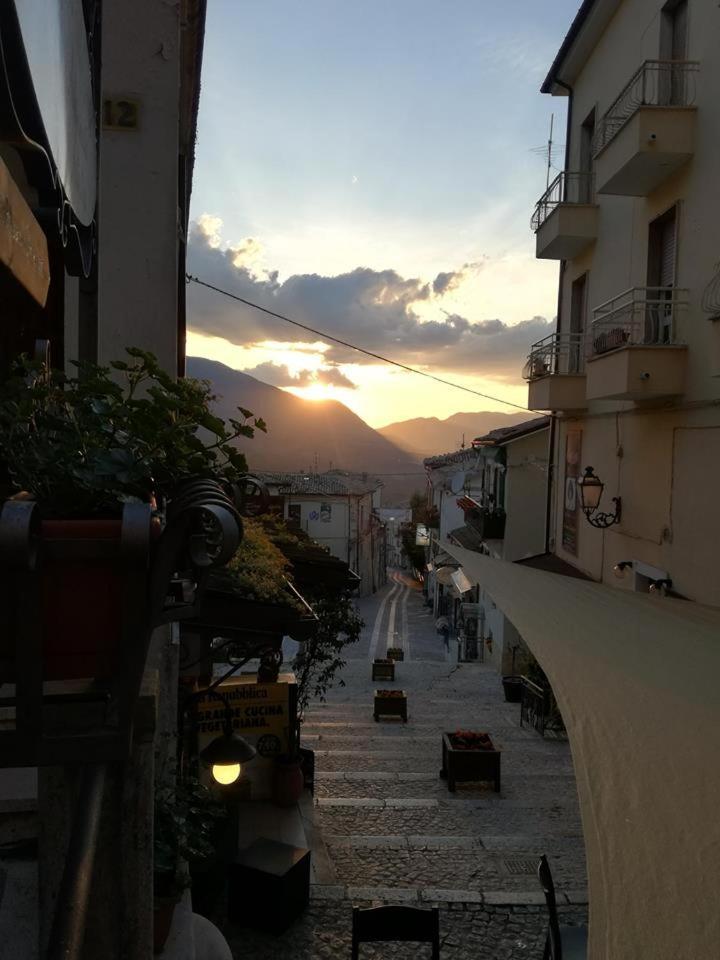 Hotel Arimannia Caramanico Terme Buitenkant foto